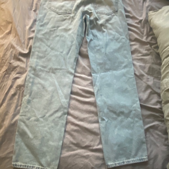 Aeropostale Low Rise Baggy Light Wash Jeans - Picture 4 of 7